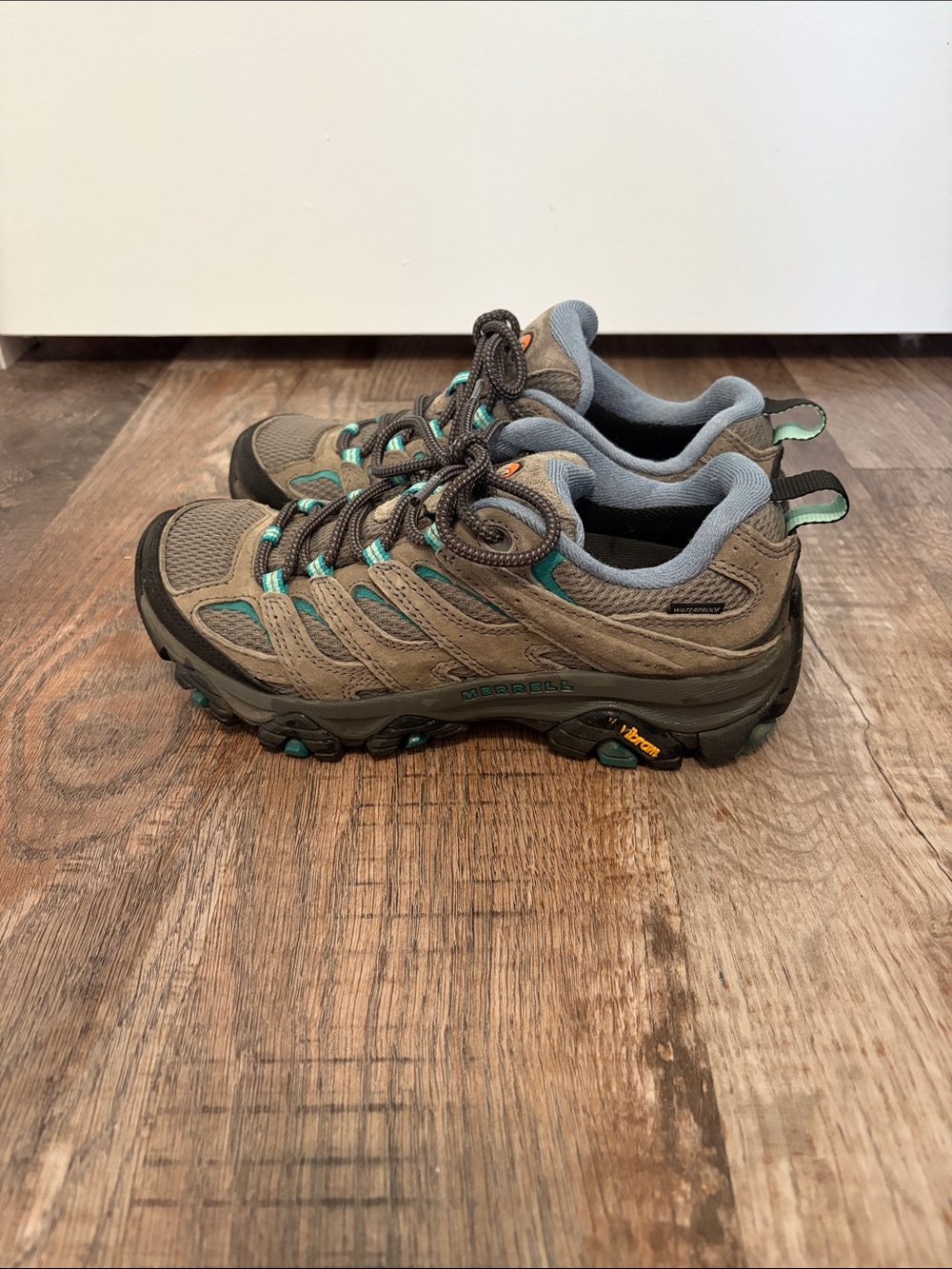Merrell Brown Hiking Ankle Boots with Teal Accents